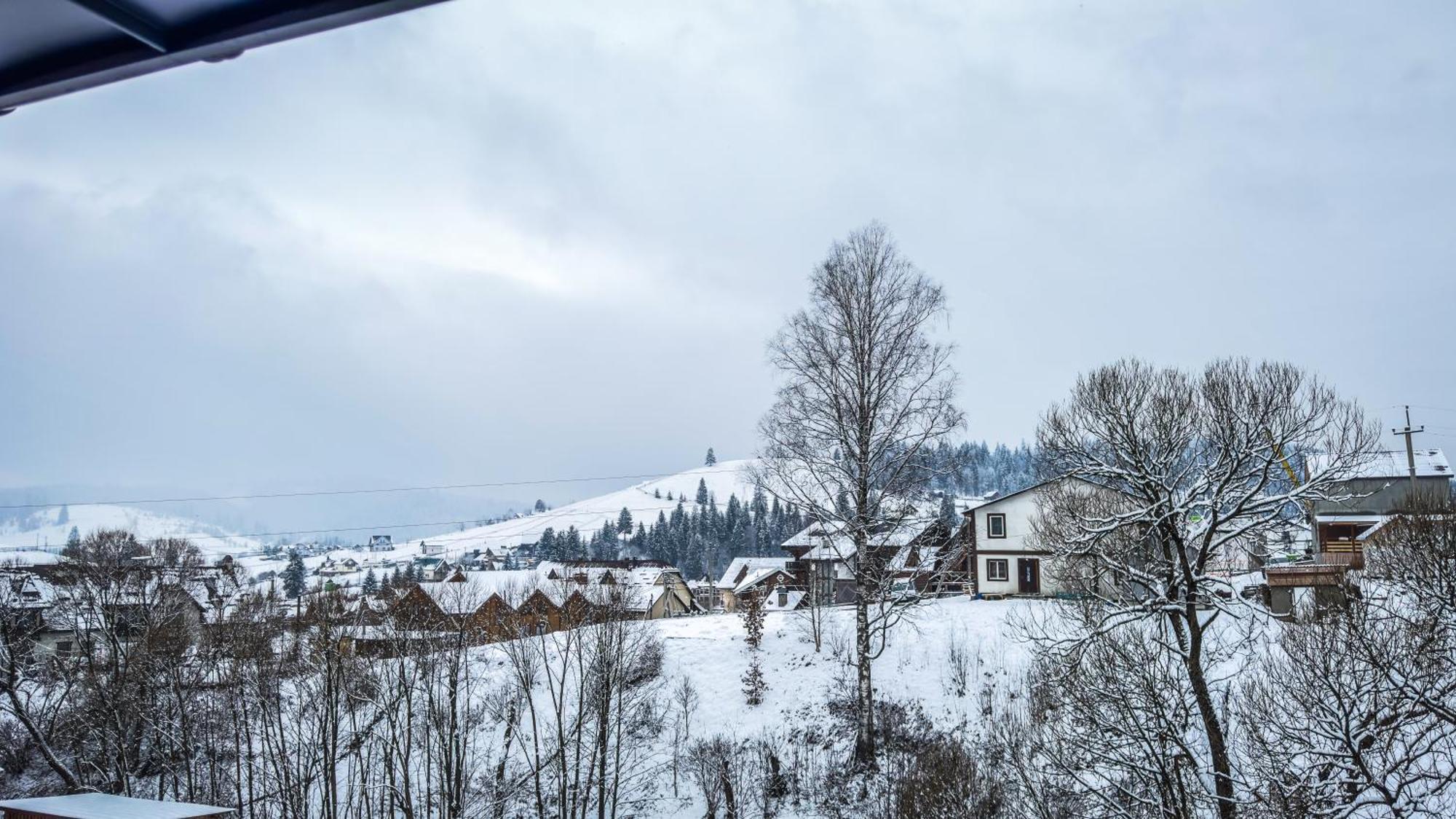 Lion Hotel Bukovel Szoba fotó