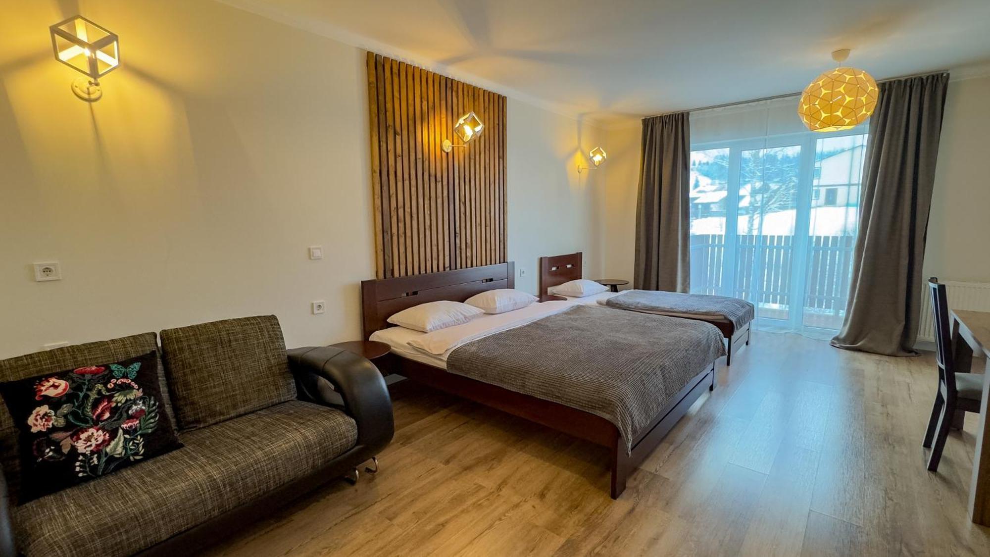 Lion Hotel Bukovel Szoba fotó